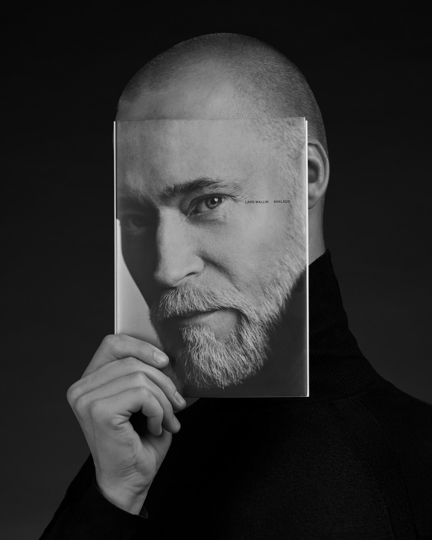 Lundgren+Lindqvist - Lars Wallin - Avklädd